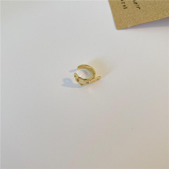 Love Belt Ear Cuff
