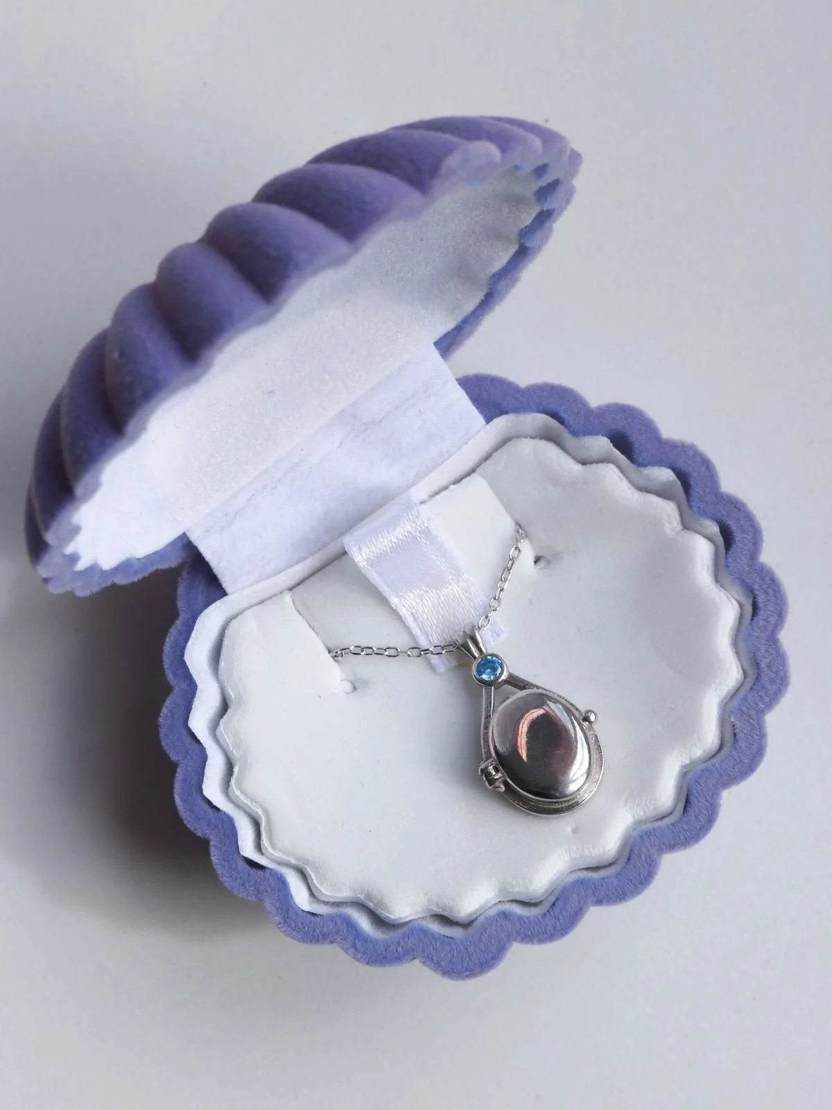 H2O Just Add Water Mermaids Necklaces
