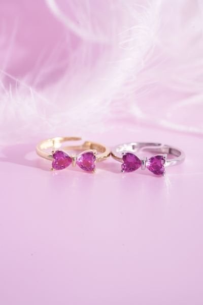 Amazing Bow Diamond Ring