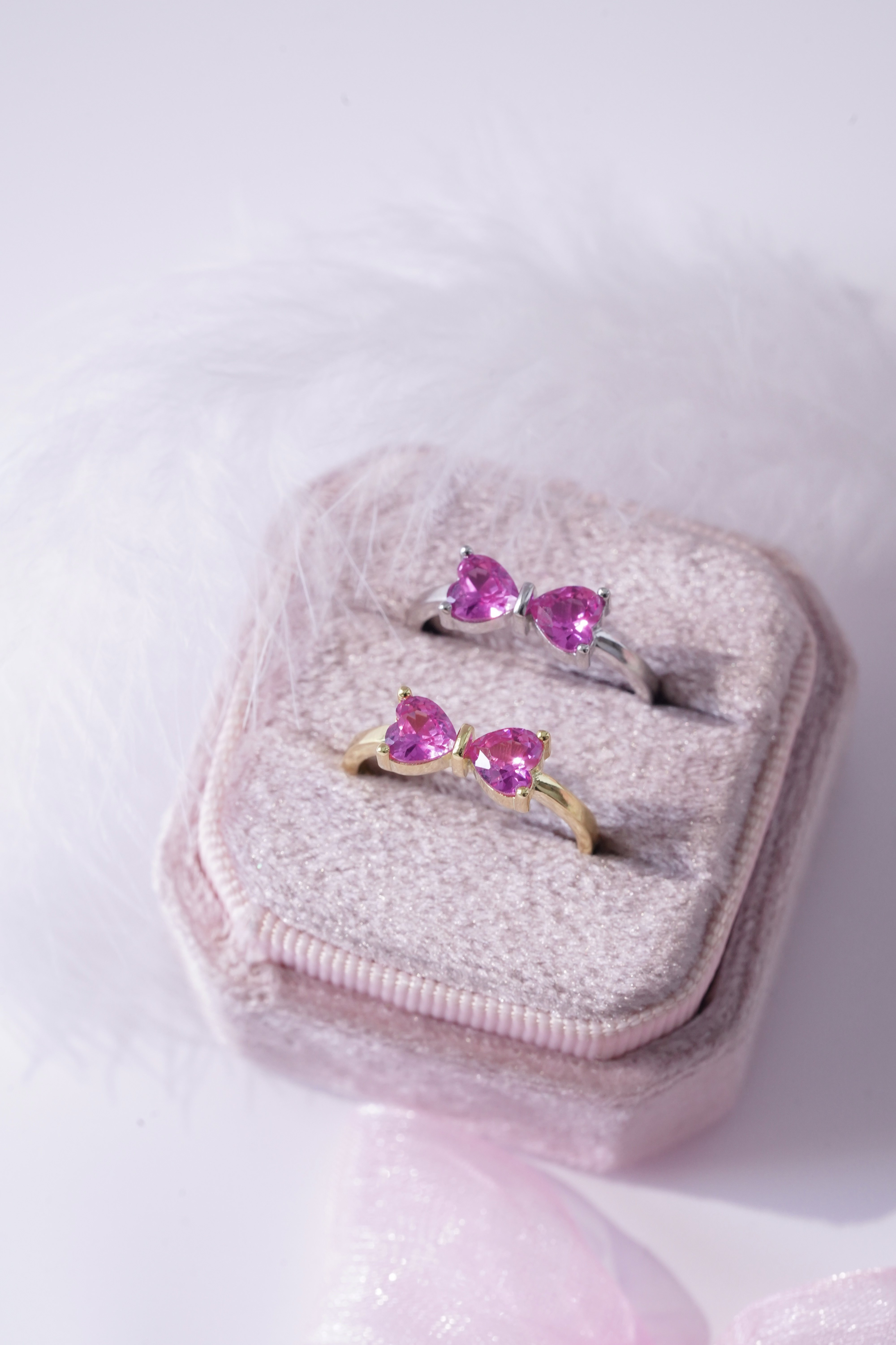 Amazing Bow Diamond Ring