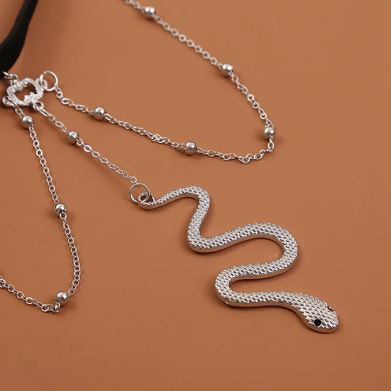 SNAKE LEG CHAIN
