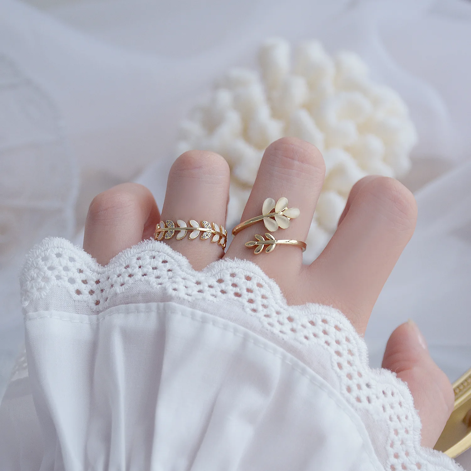 LEAF RING