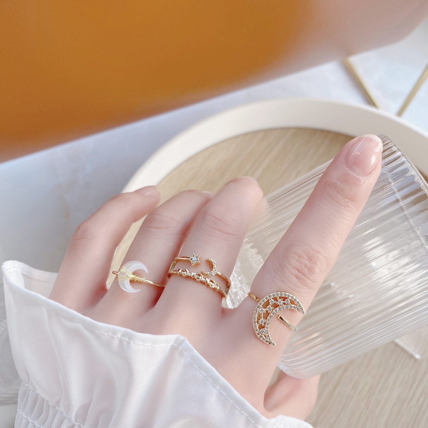 LUNA RING