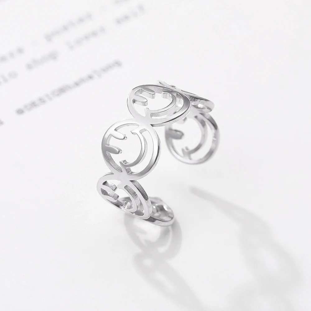 Smiley Ring