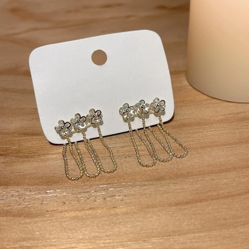 Flower Chain Fringe Earrings