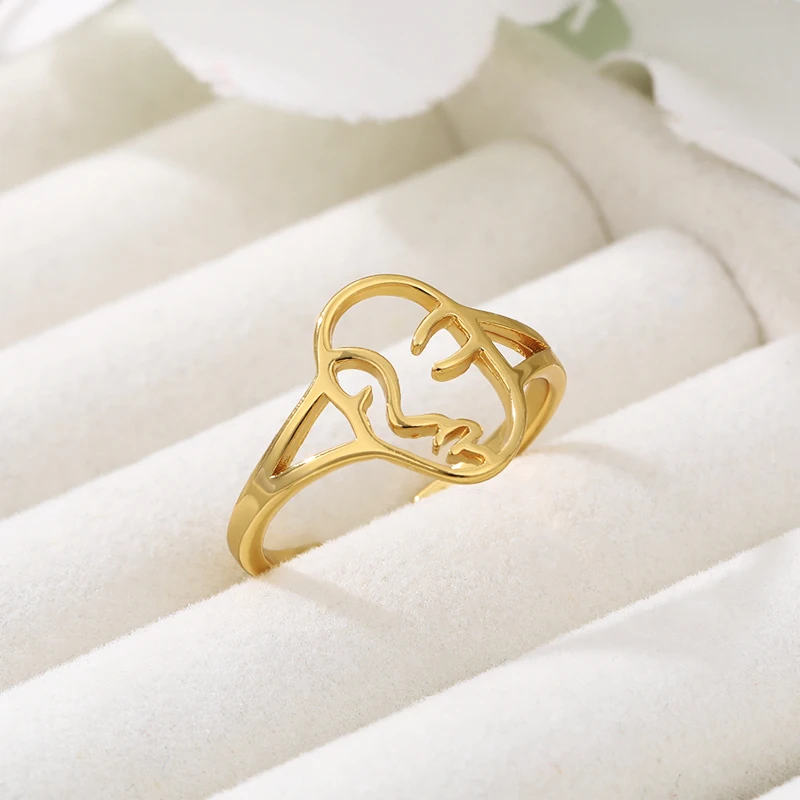 Abstract Face Ring