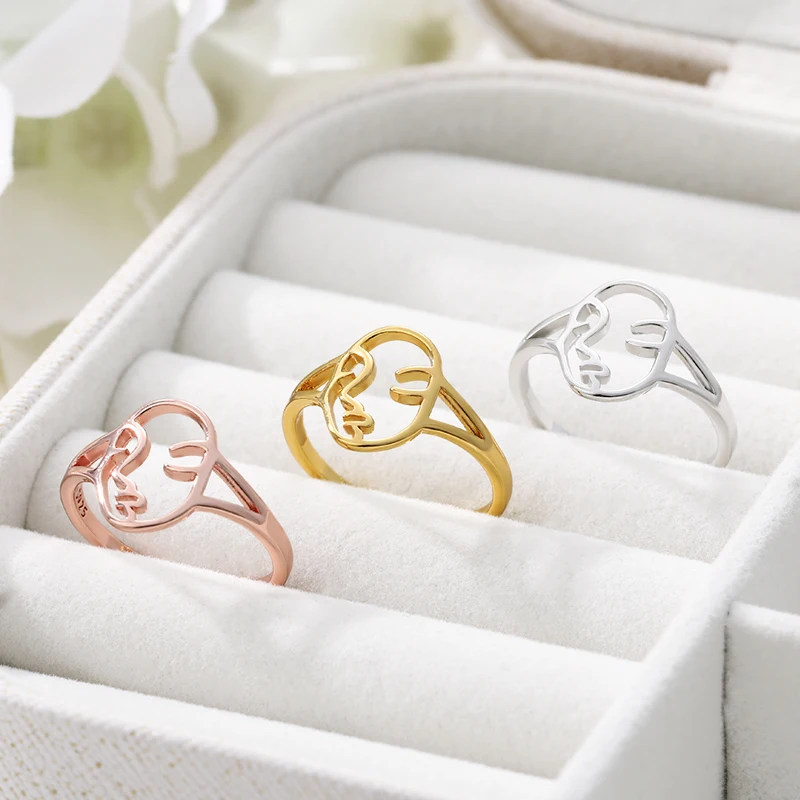 Abstract Face Ring