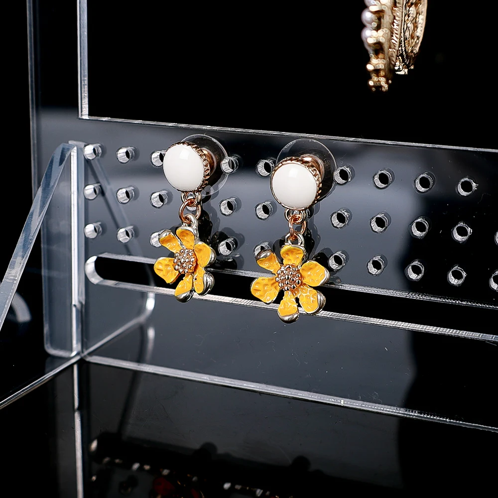 Dagiba Mini Earring Hangers