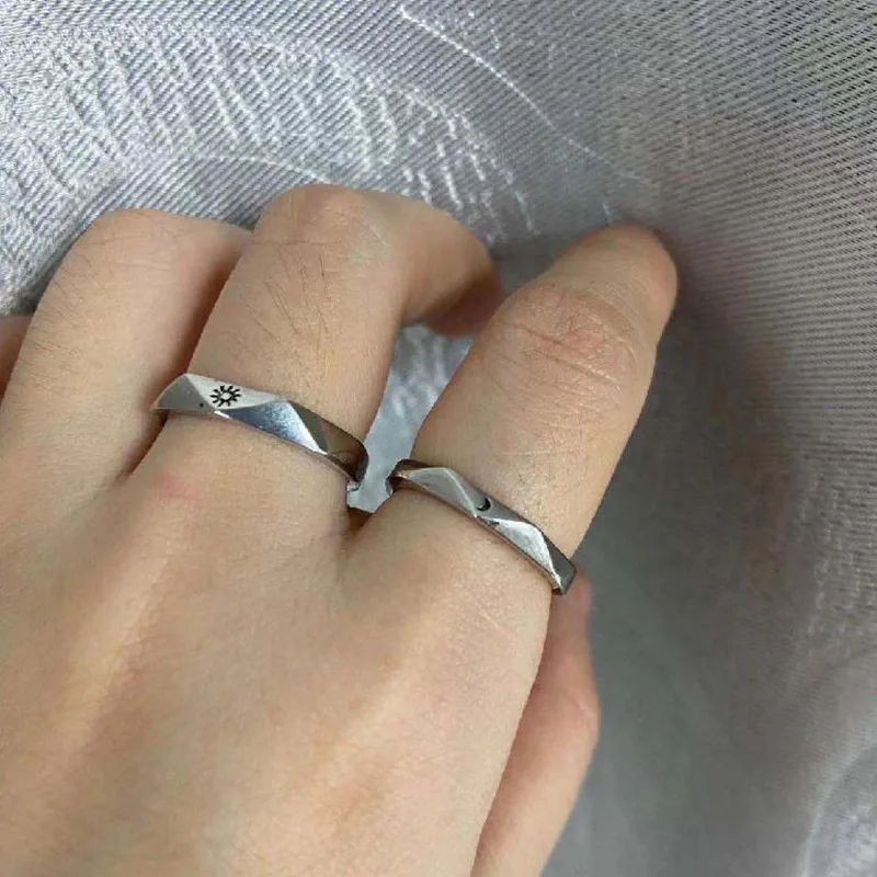 2pcs Sun & Moon Rings