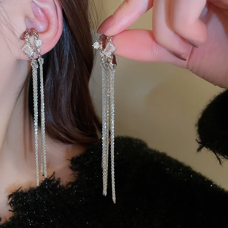 Double-layer Tassel Ear Clip