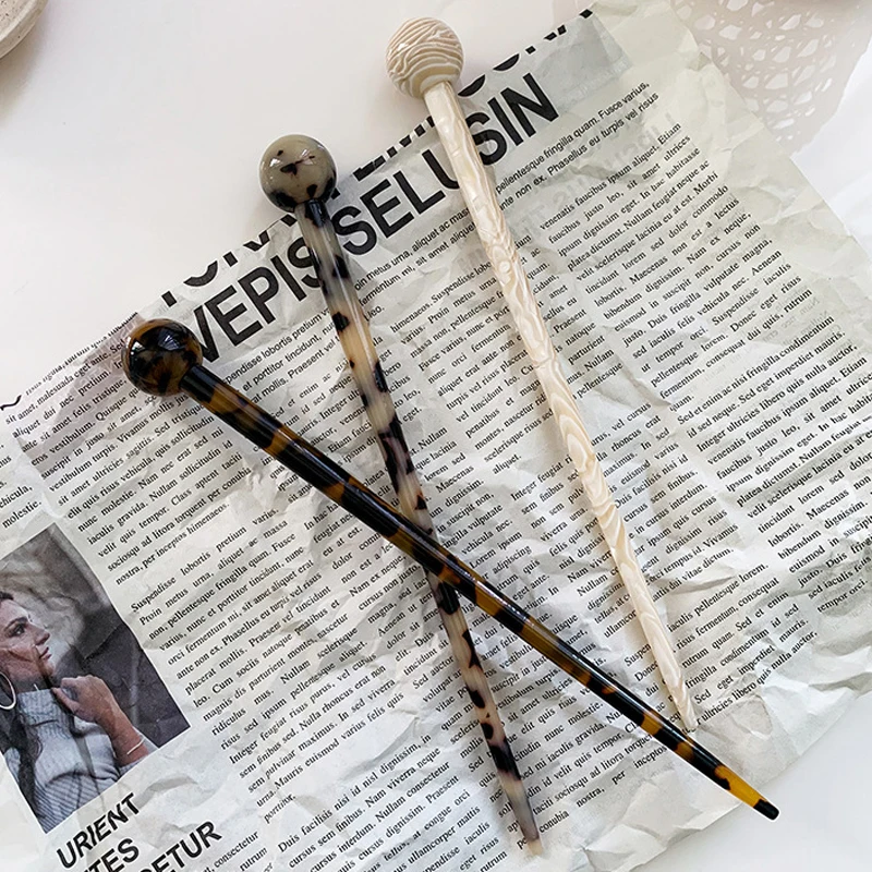 Hair Stick in Barley White/ Blonde Tortoise/ Classic Tortoise