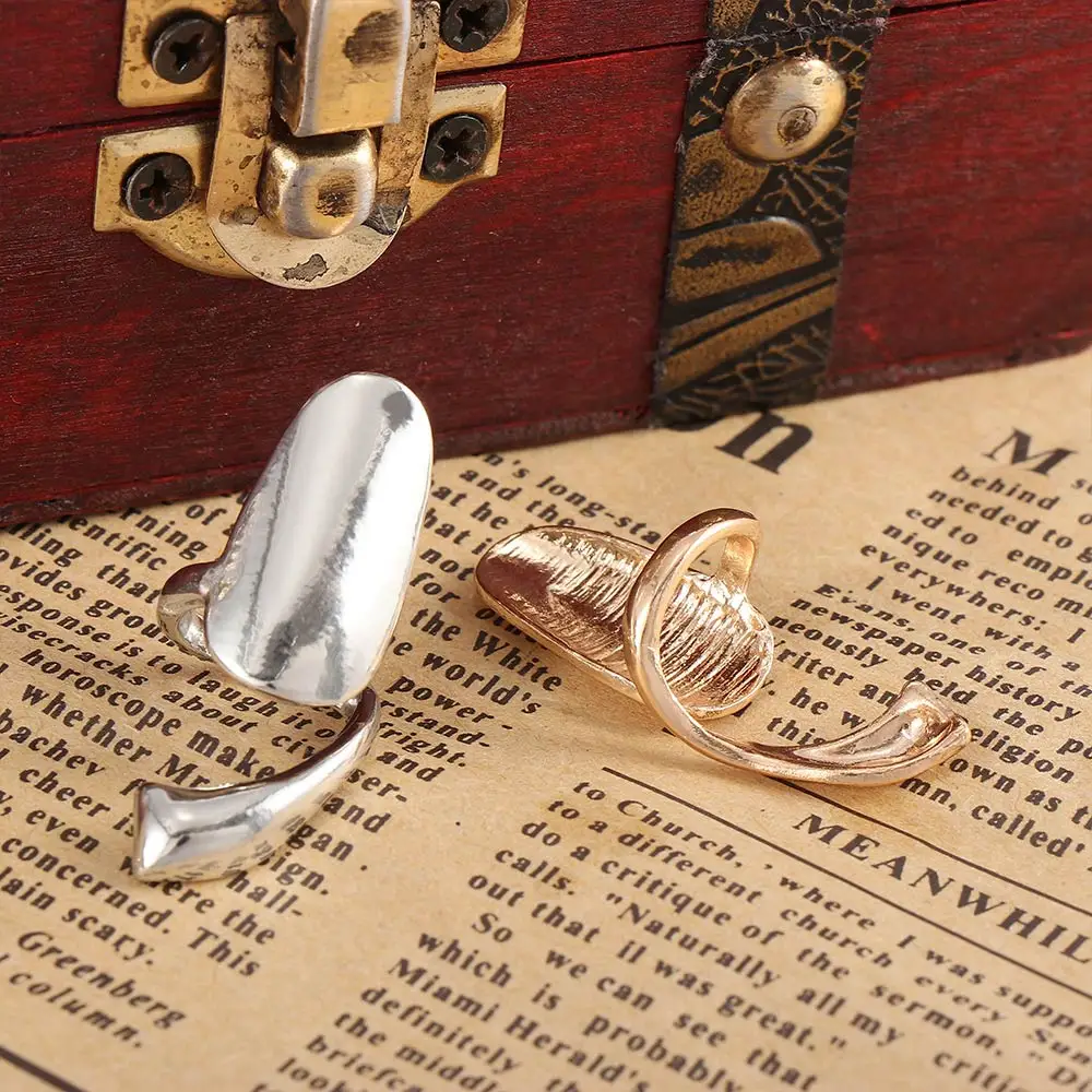 Bombshell Nail Ring