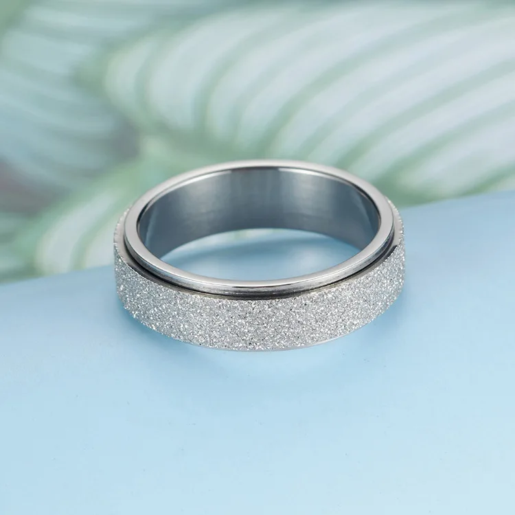 Druzy Rotating Ring