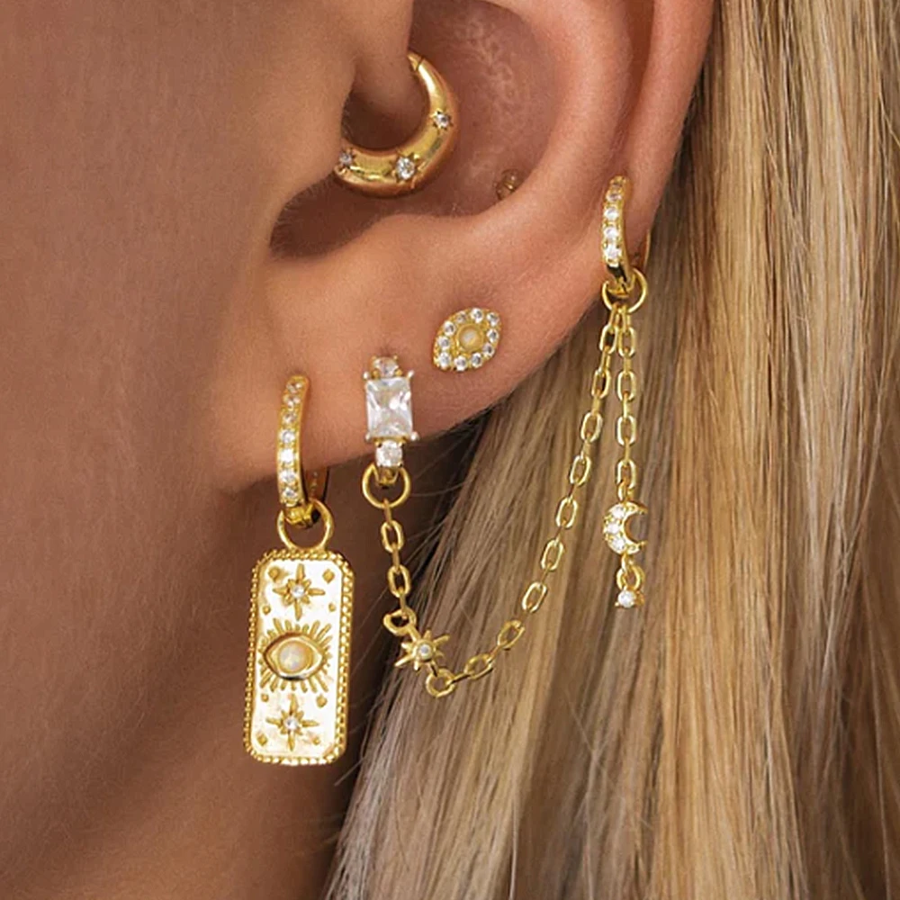 Issac Stud Chains