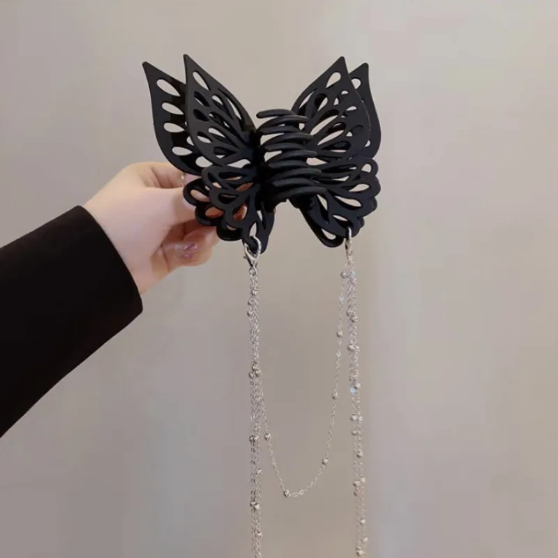 Butterfly Clip With Tassel Chain