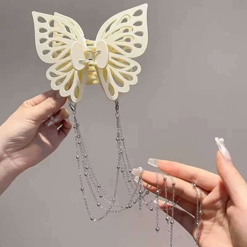 Butterfly Clip With Tassel Chain