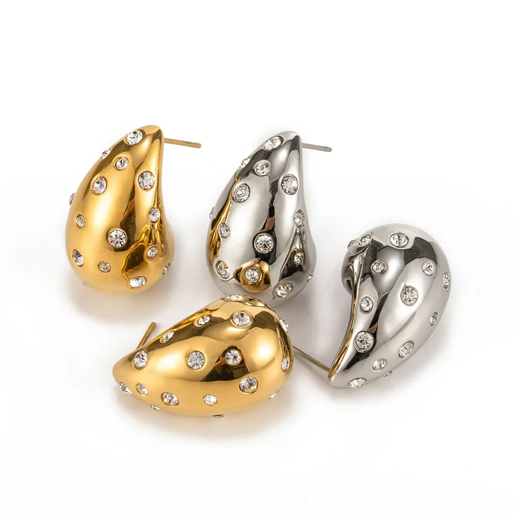 La Beaute Earrings La Beaute Earrings