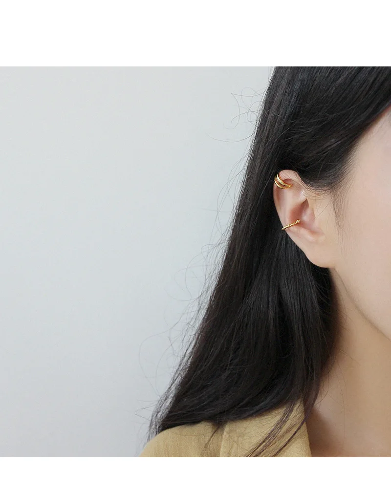 Conch Chain Ear Cuff
