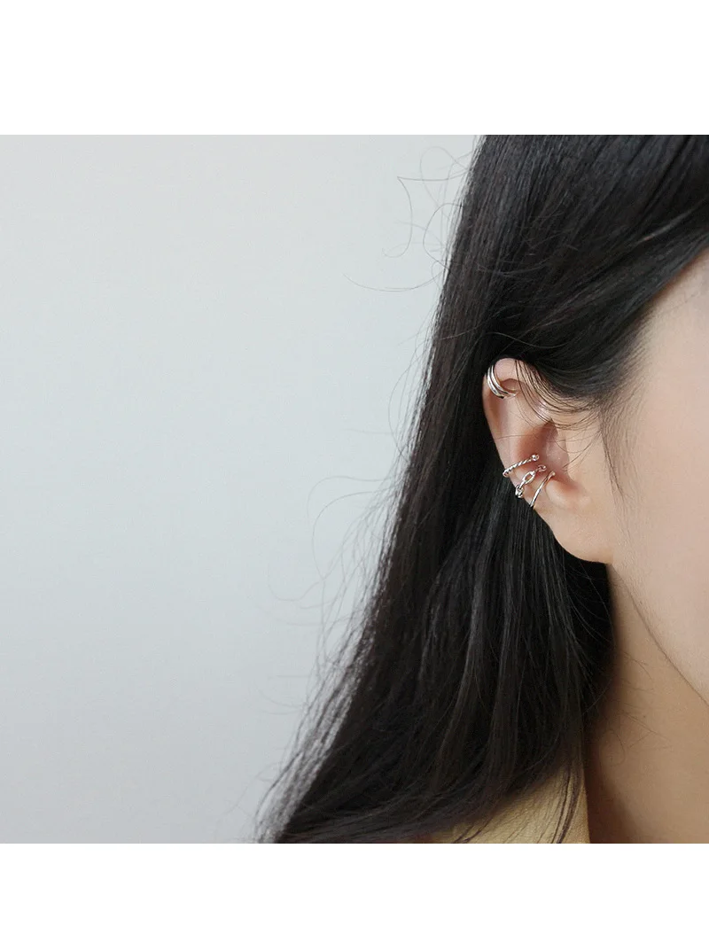 Conch Chain Ear Cuff