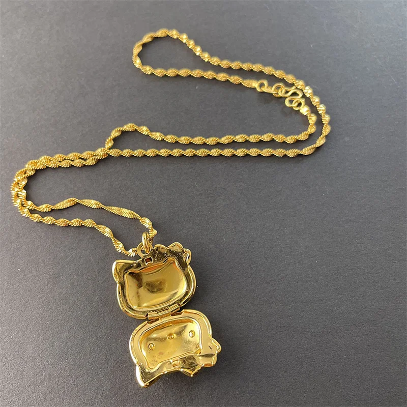 Hello Kitty Keepsake Locket Necklace