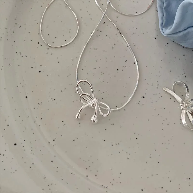 JUSUMMER - Bow Pendant Sterling Silver Choker