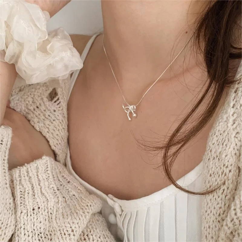 JUSUMMER - Bow Pendant Sterling Silver Choker