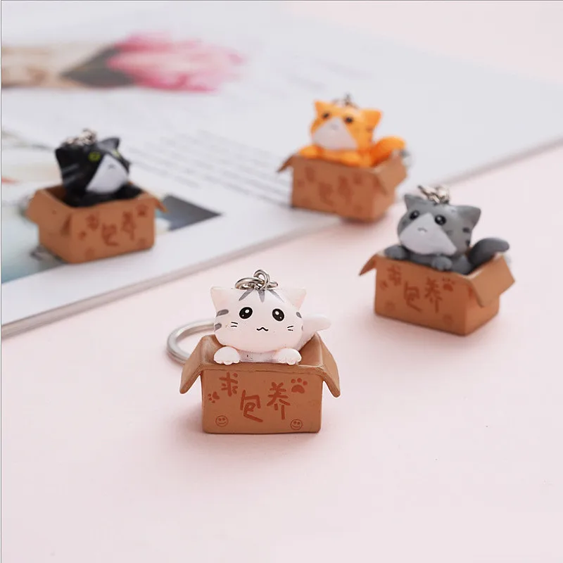 Cat In A Box Lego Keychain