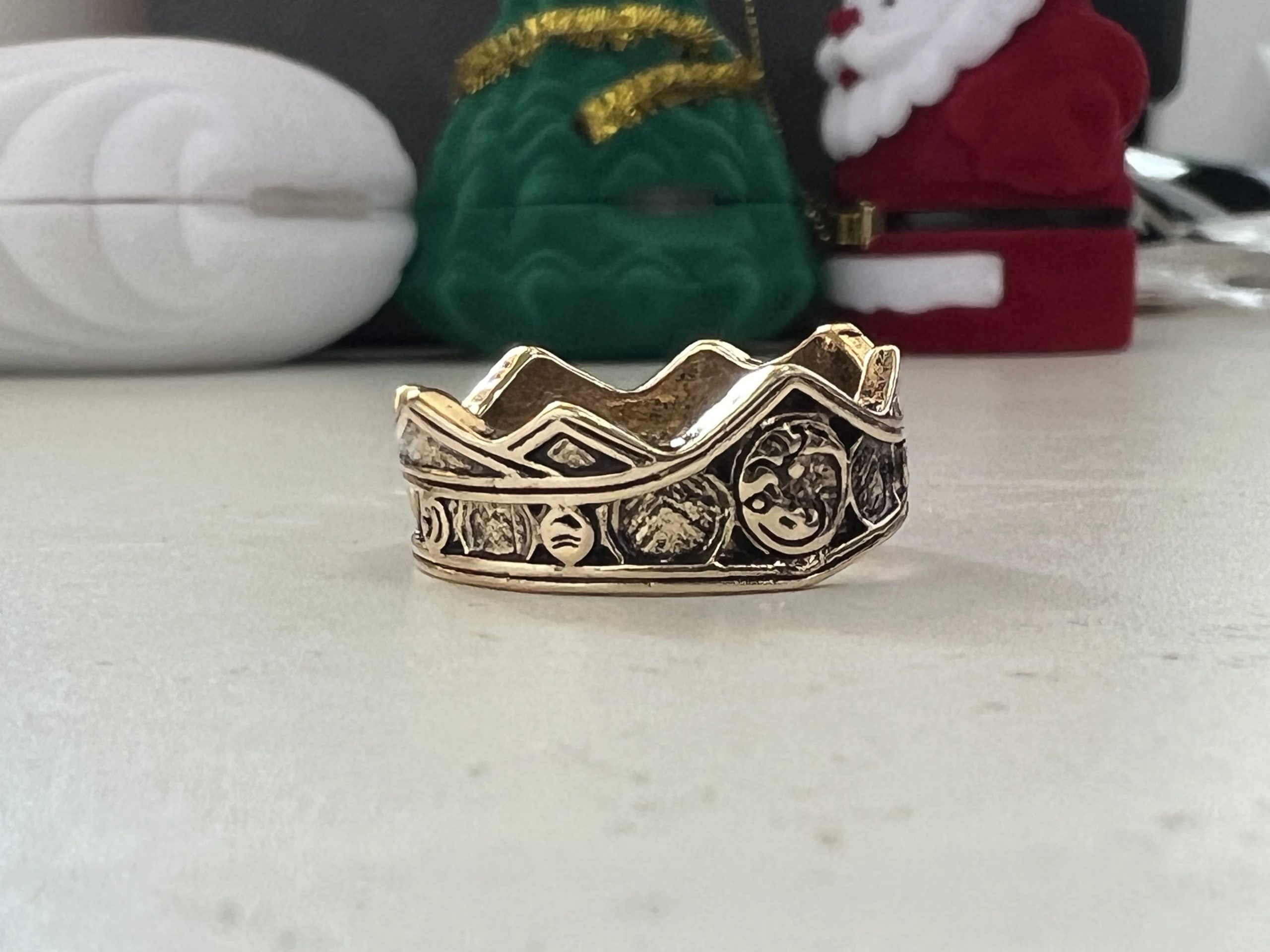 Rhaenyra Crowns Ring, House of the Dragon