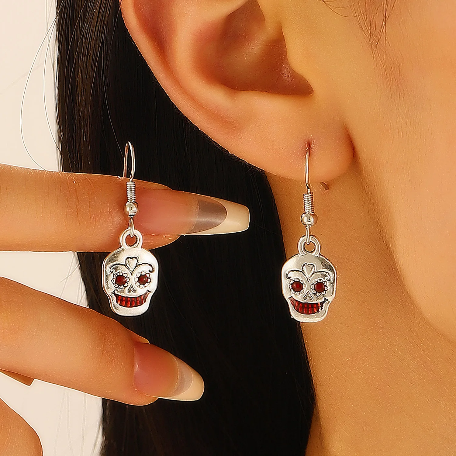 Skeleton Drop Earrings &ndash; Spooky Halloween Jewelry